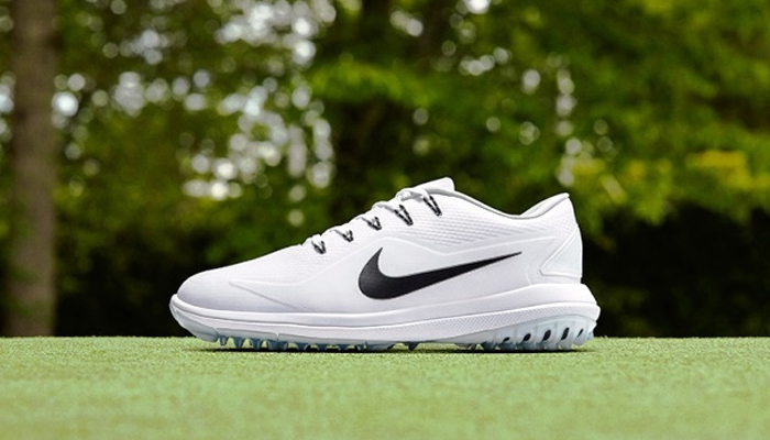 Thương hiệu giày golf Nike