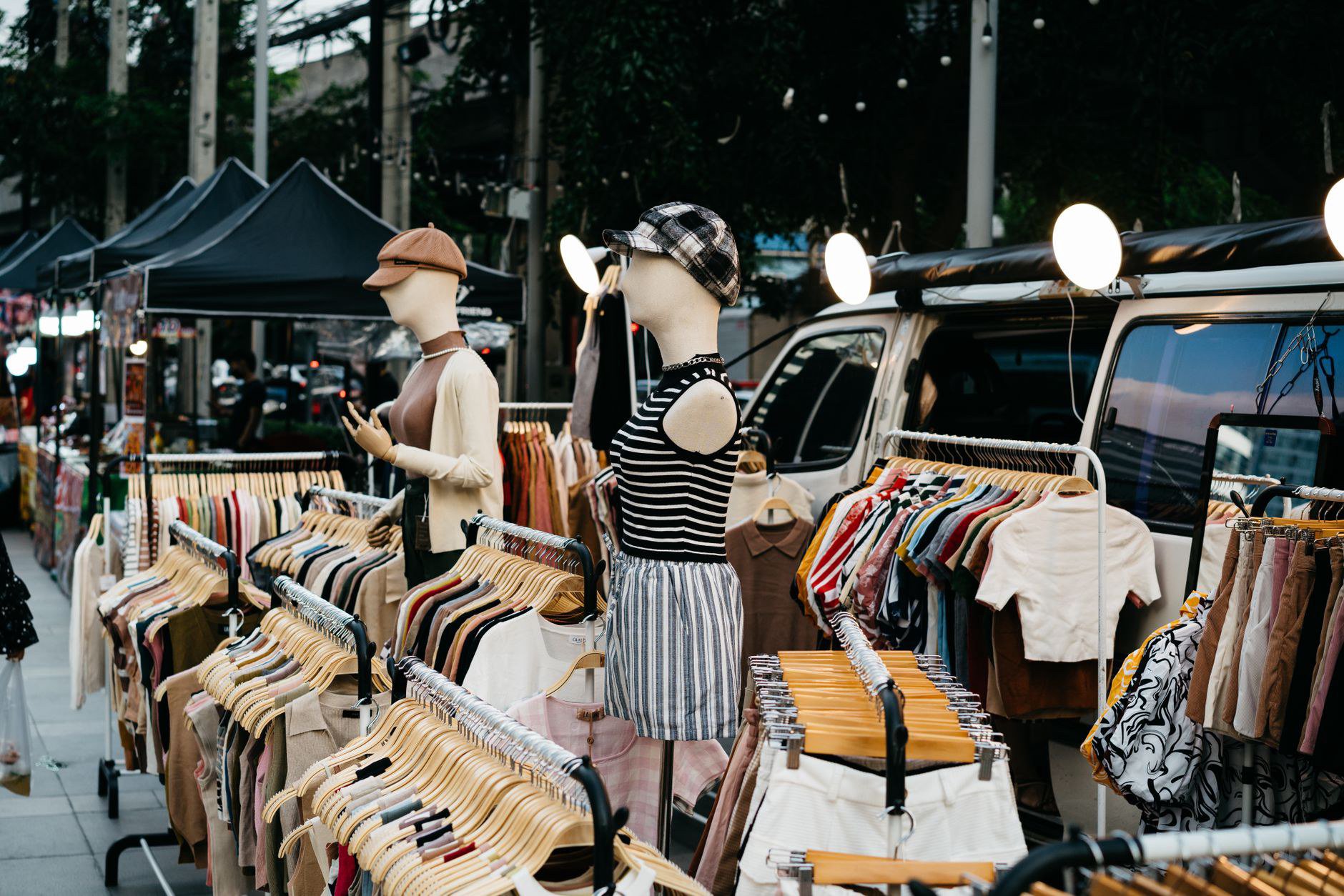 Mua Hộ Hàng Xianyu Second Hand: Xây Thương Hiệu Thế Nào? Mua Hộ Hàng Xianyu Second Hand: Xây Thương Hiệu Thế Nào?